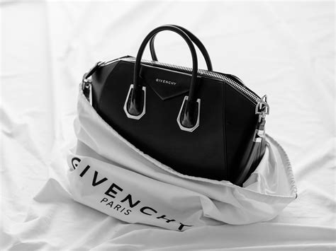 givenchy antigona singapore|Givenchy antigona review.